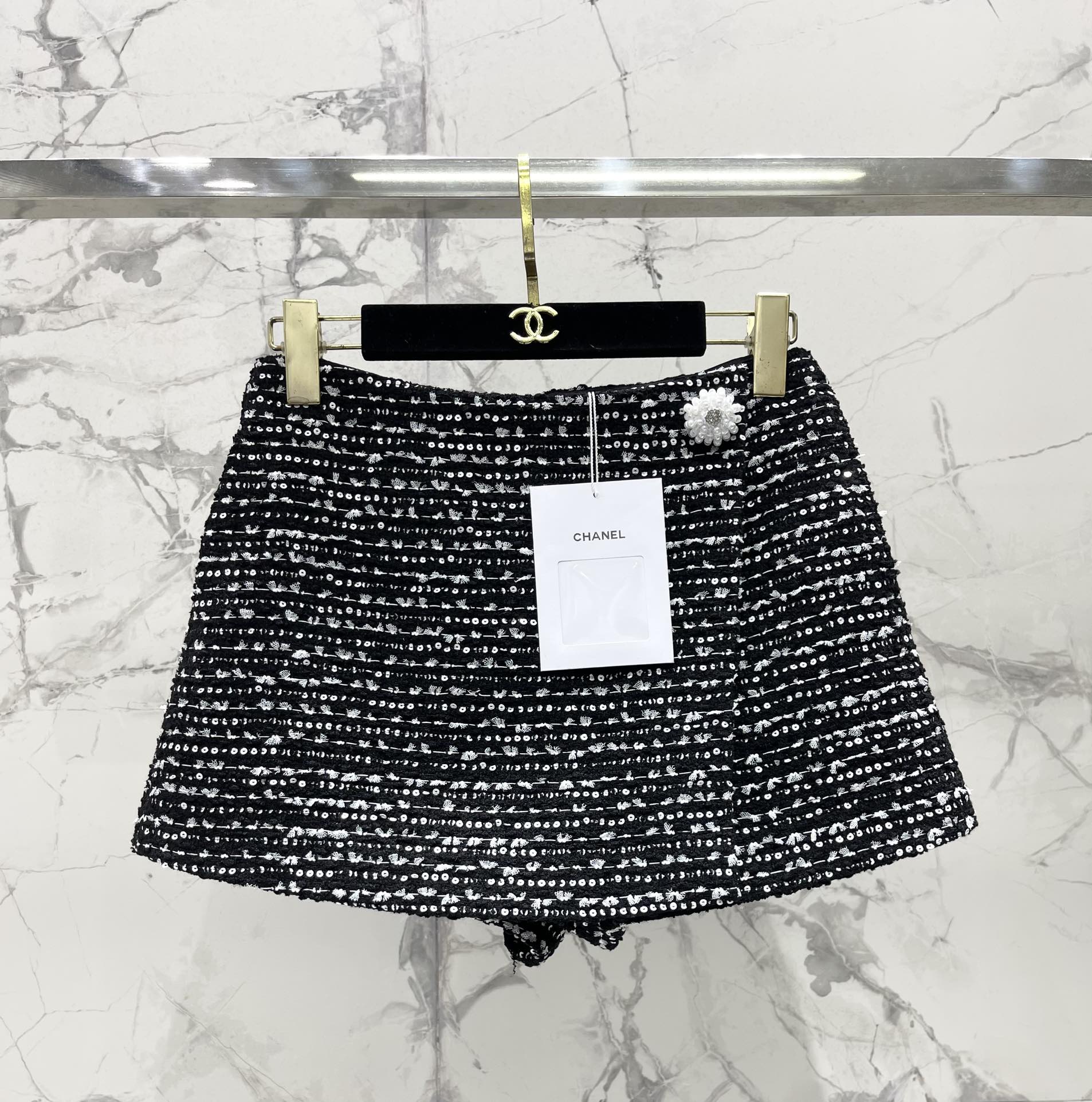 CHANEL 26S MIDI SKIRT 772