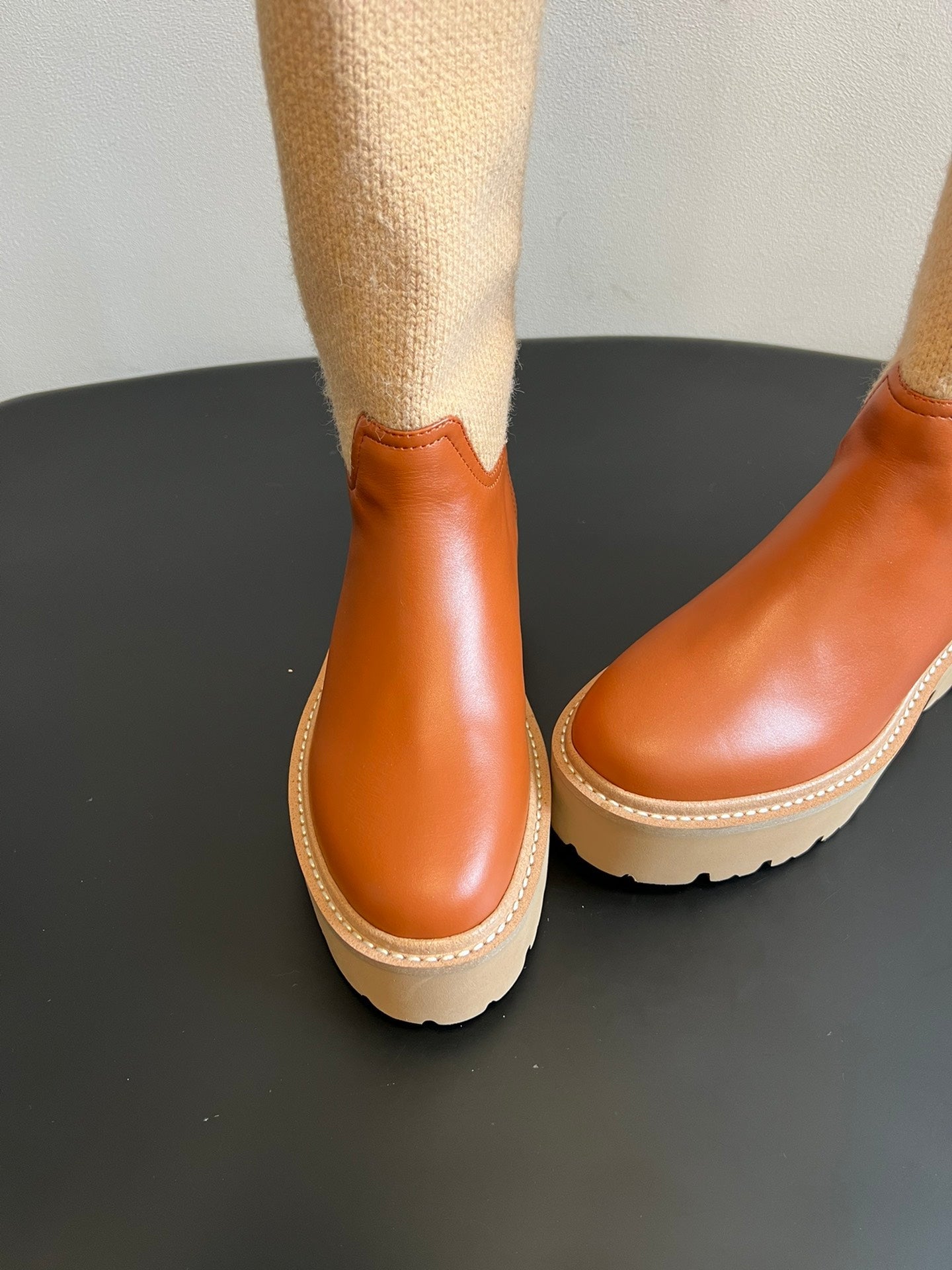 CELINE 26S HIGH-TOP BOOTS 60 MM IN ORANGE BROWN CALFSKIN AND BEIGE WOOL