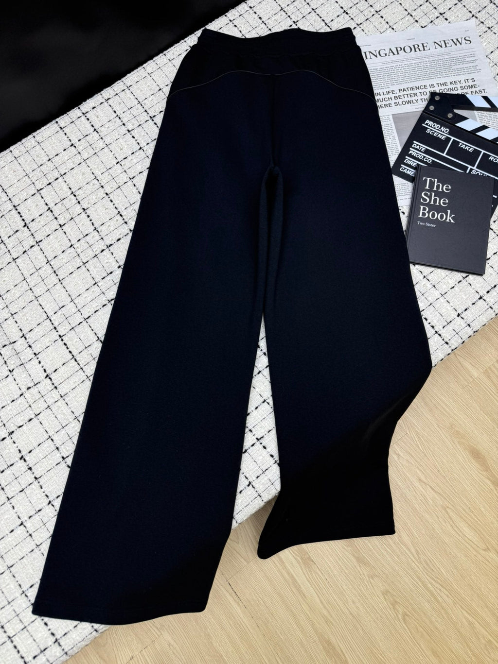 PRADA 26S WIDE-LEG PANTS 609