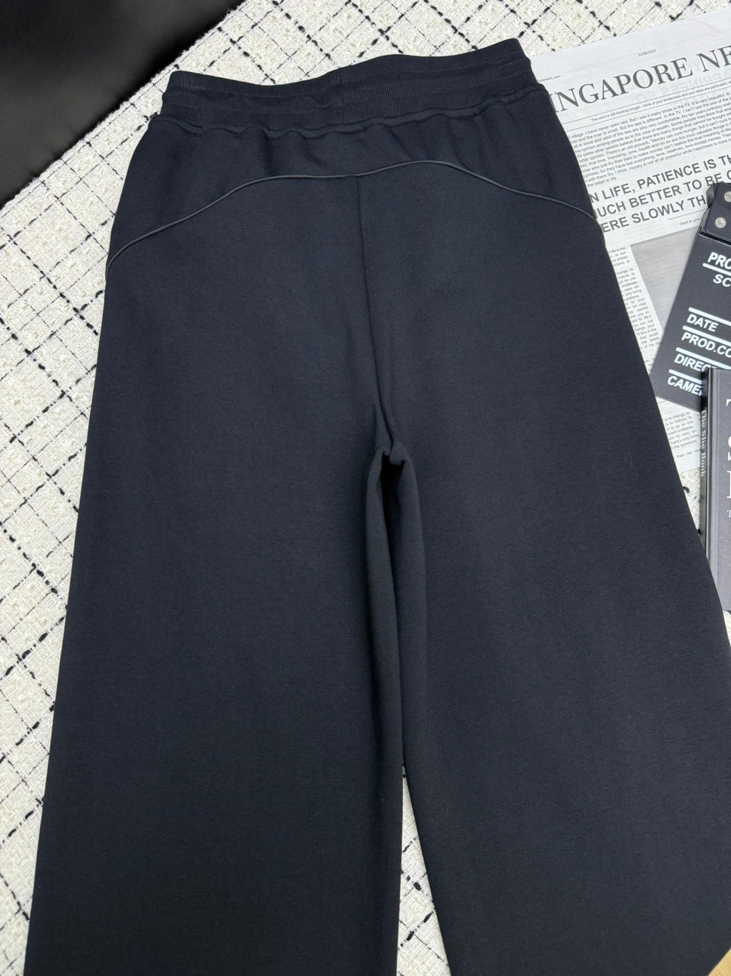 PRADA 26S WIDE-LEG PANTS 609