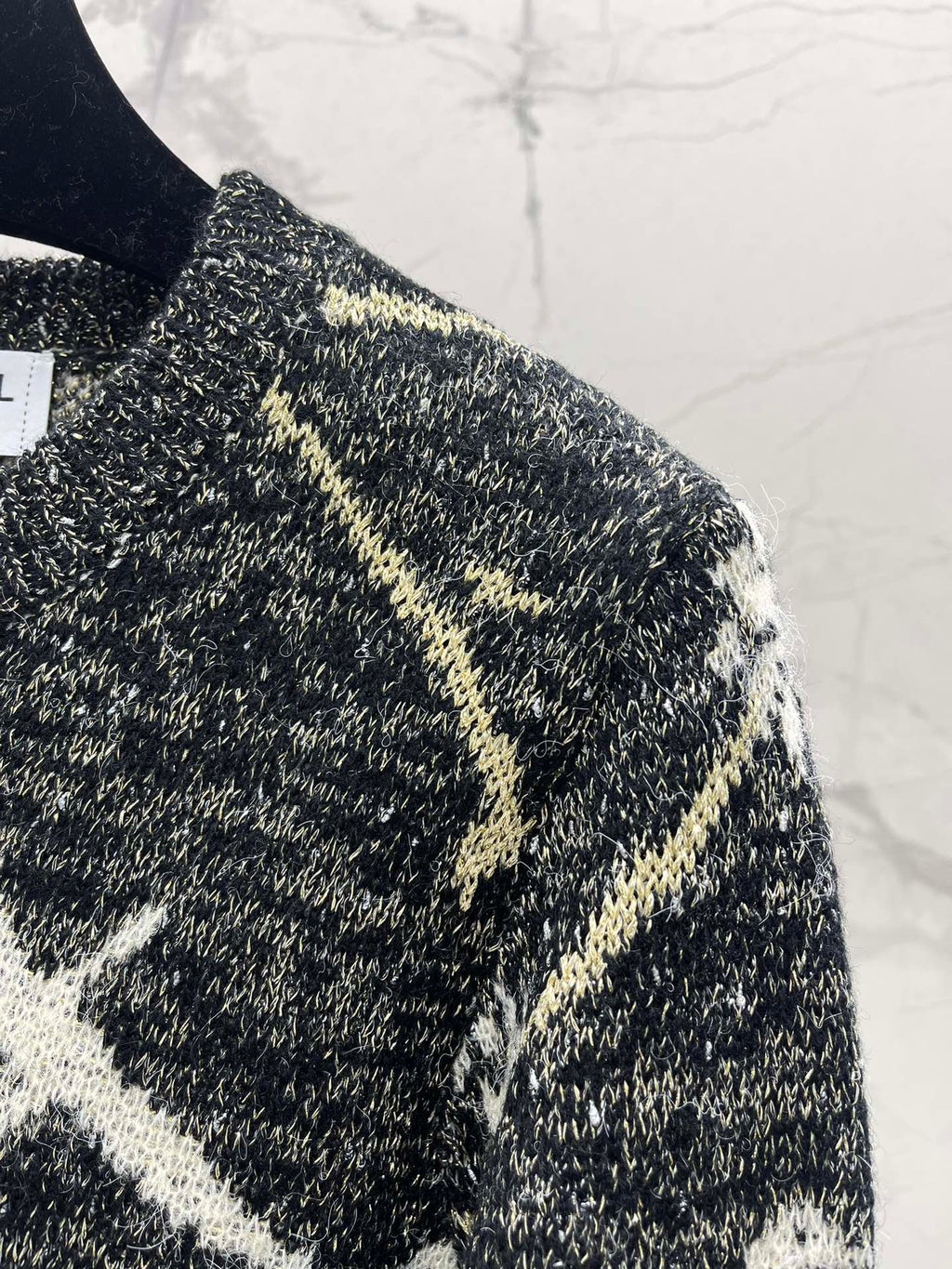 CHANEL 25S SWEATER 411