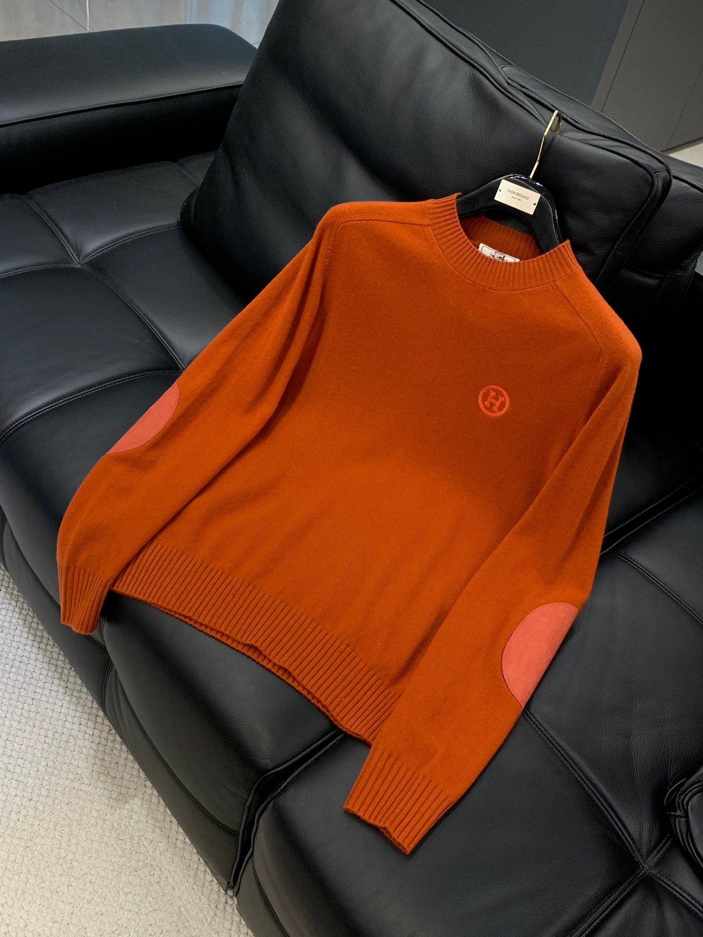 HERMES 25S LONG-SLEEVE KNITTED CREW NECK SWEATER 178