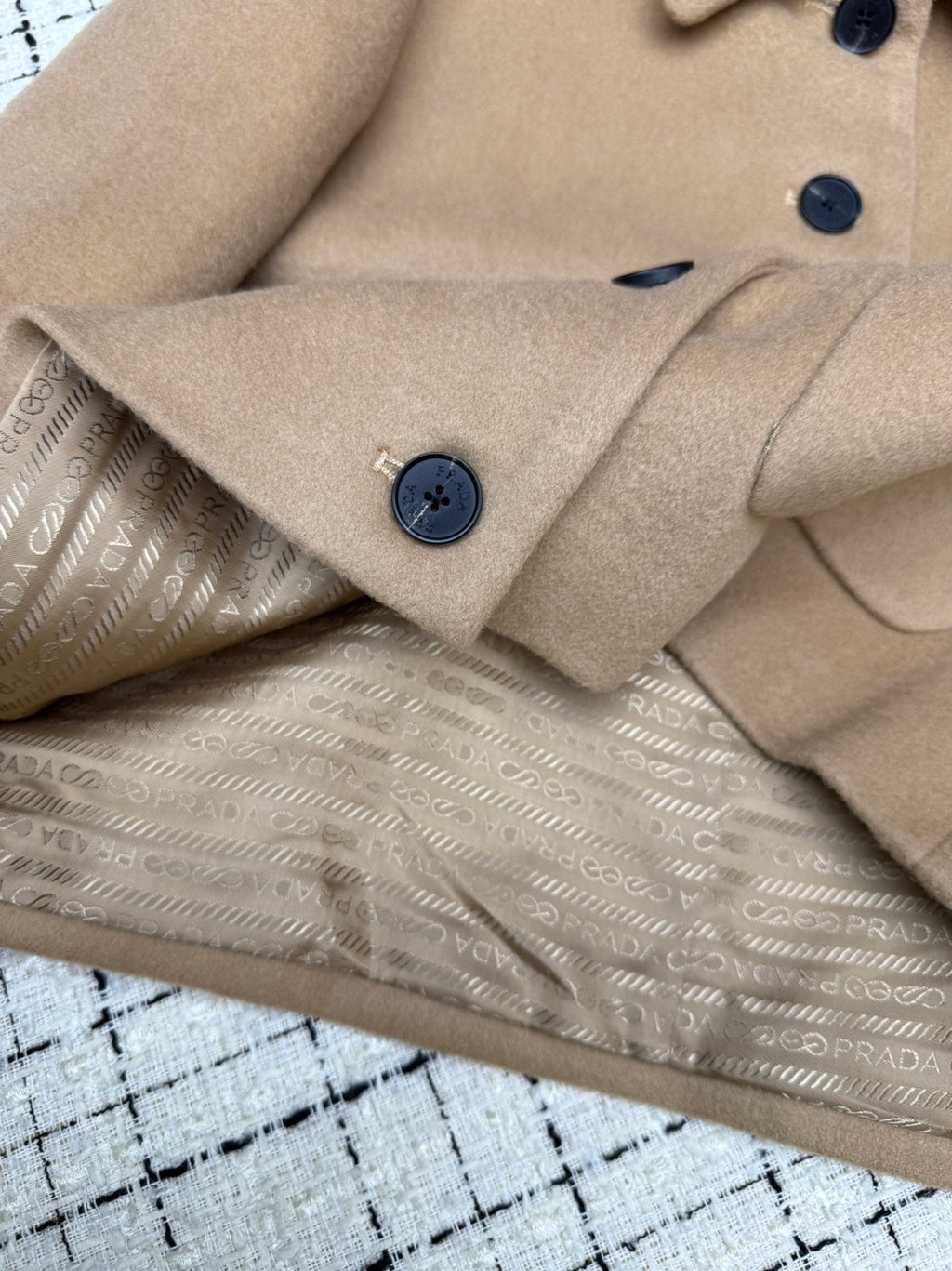 PRADA 26S JACKET 590