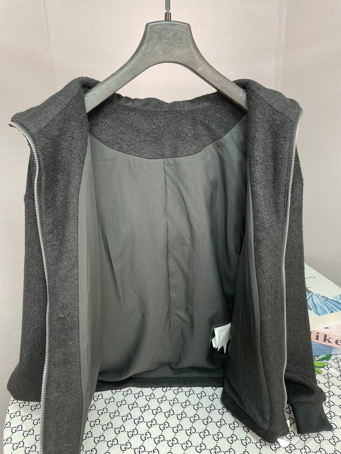 PRADA 25S JACKET 391