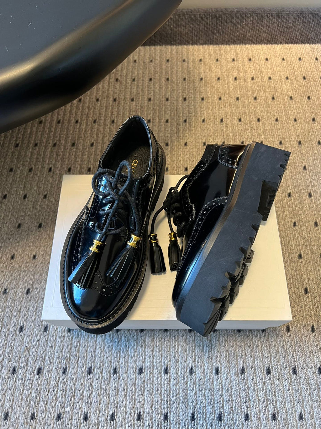 CELINE 26S SAINTNJORD TASSEL LOAFER 50 MM IN BLACK CALFSKIN