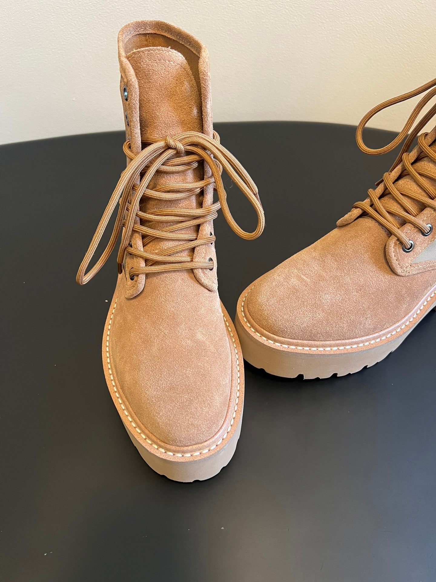 CELINE 26S MARGARET COMBAT BOOT 45 MM IN SAND BEIGE CANVAS AND SUEDE
