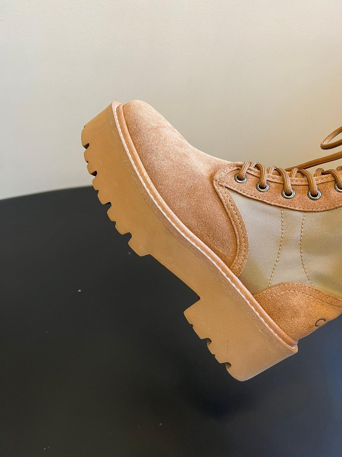 CELINE 26S MARGARET COMBAT BOOT 45 MM IN SAND BEIGE CANVAS AND SUEDE