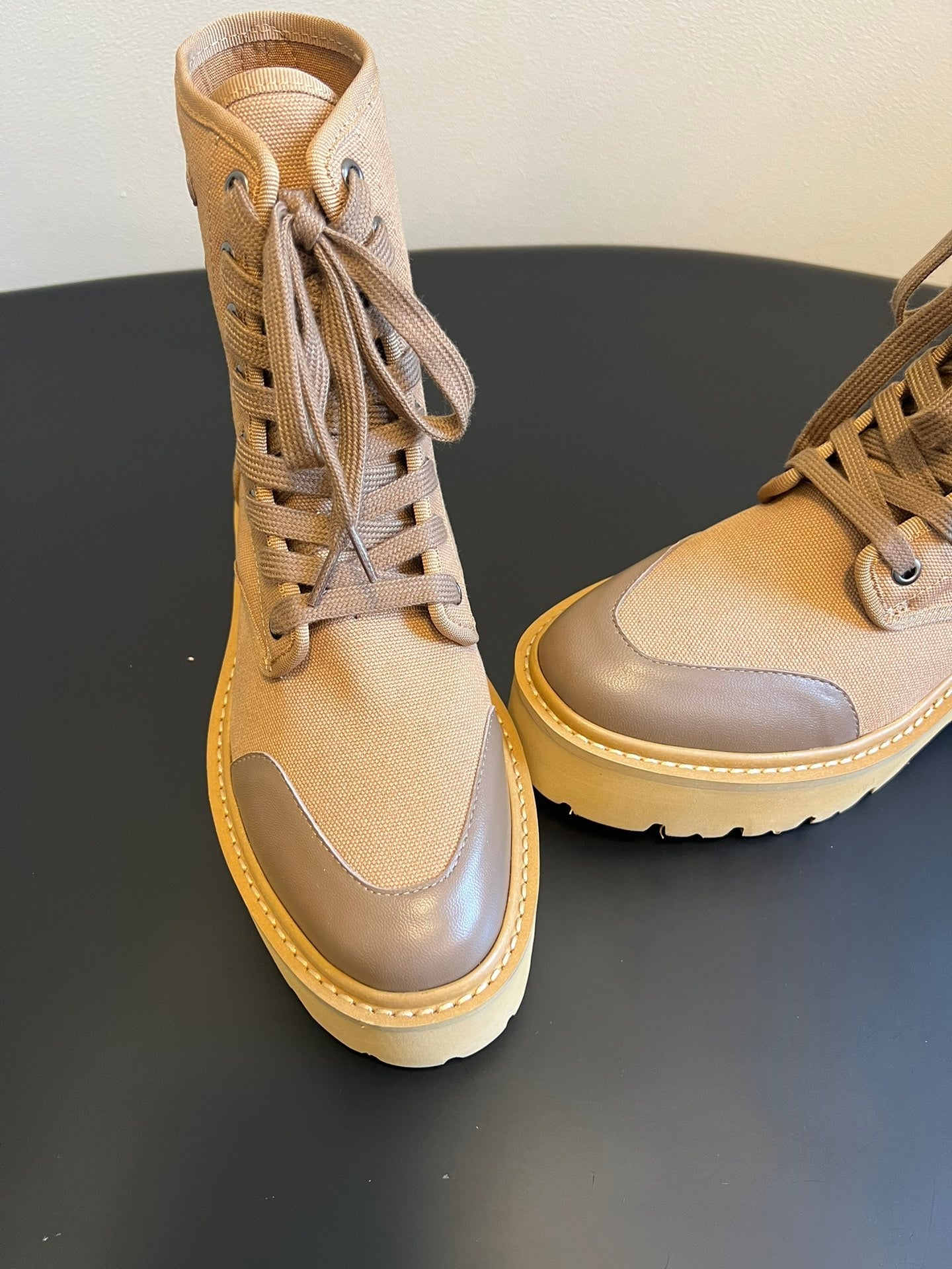 CELINE 26S BULKY LACE-UP BOOTS 45 MM IN SAND BEIGE CANVAS AND CALFSKIN
