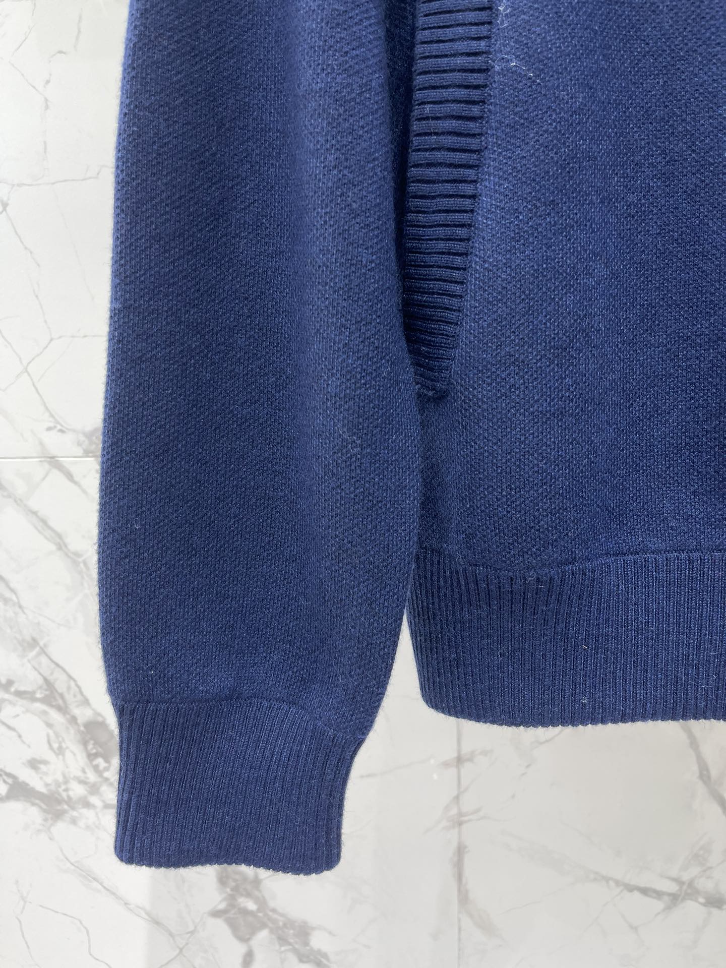 THOM 26S CARDIGAN STYLE 66