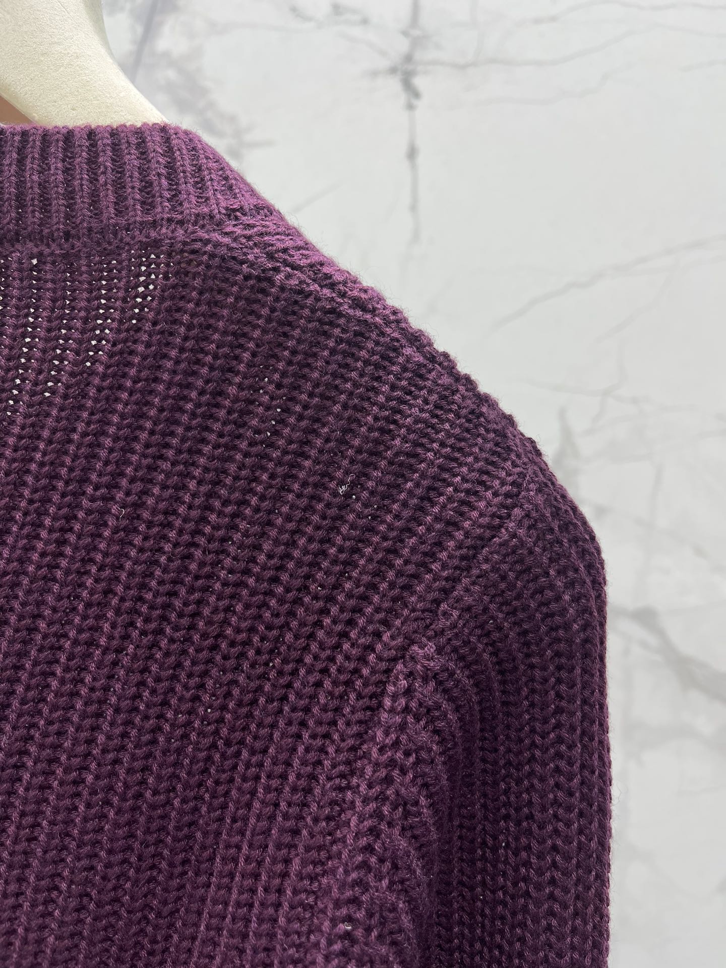 MIUMIU SWEATER STYLE 742