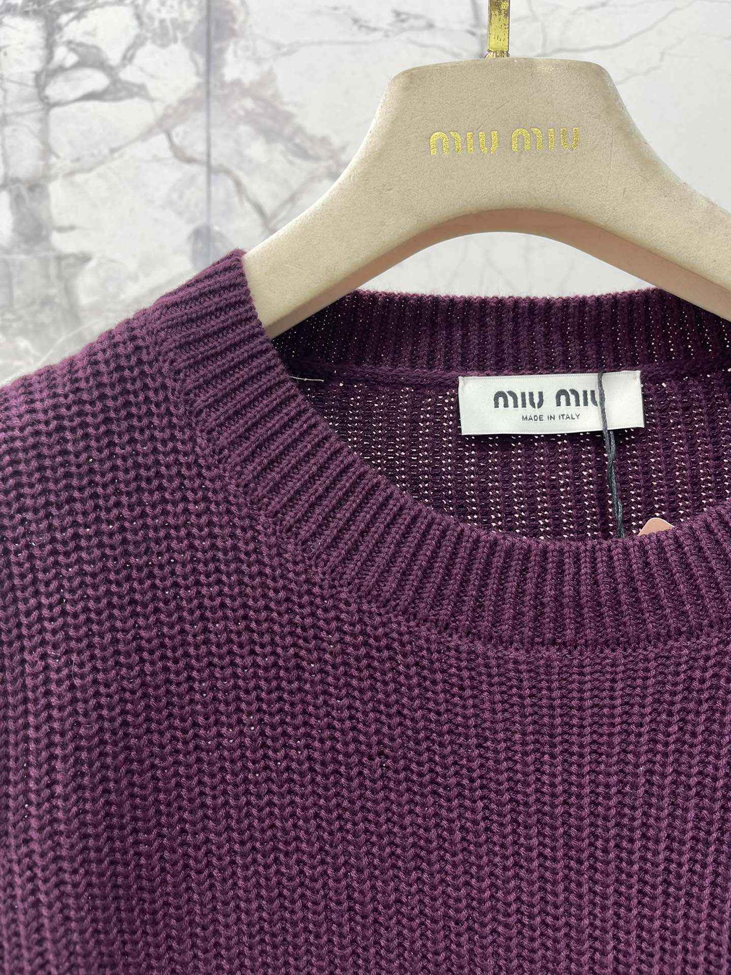 MIUMIU SWEATER STYLE 742