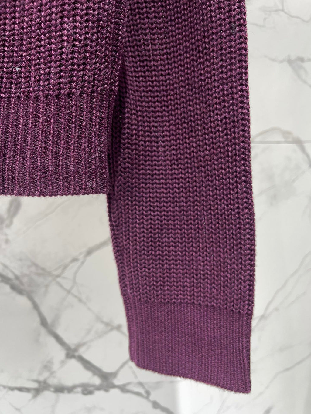 MIUMIU SWEATER STYLE 742