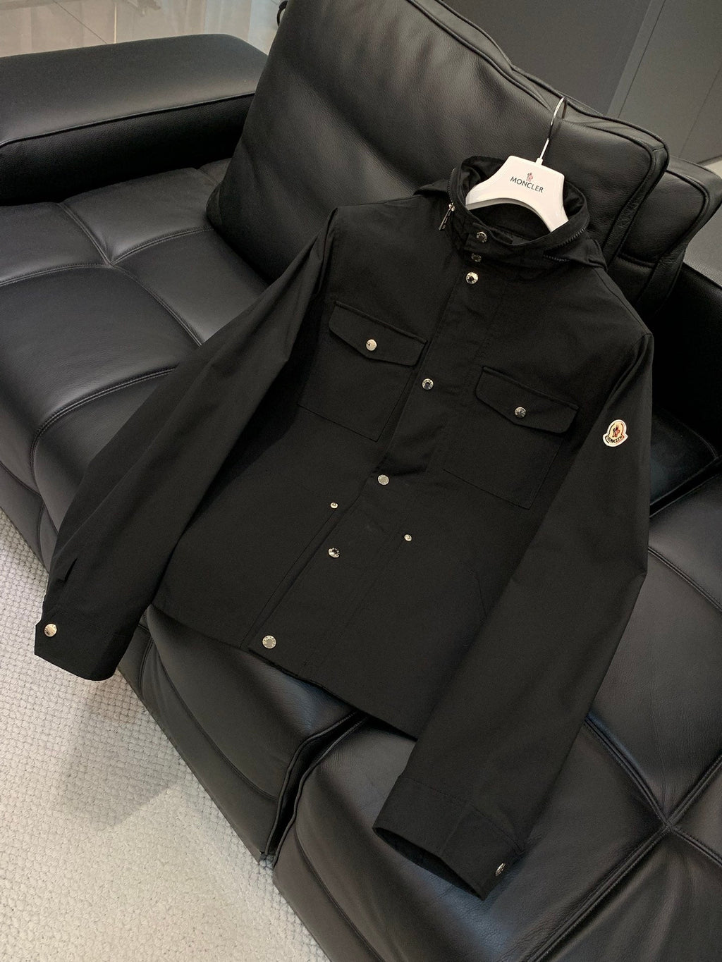 MONCLER 25S HOODED JACKET 432