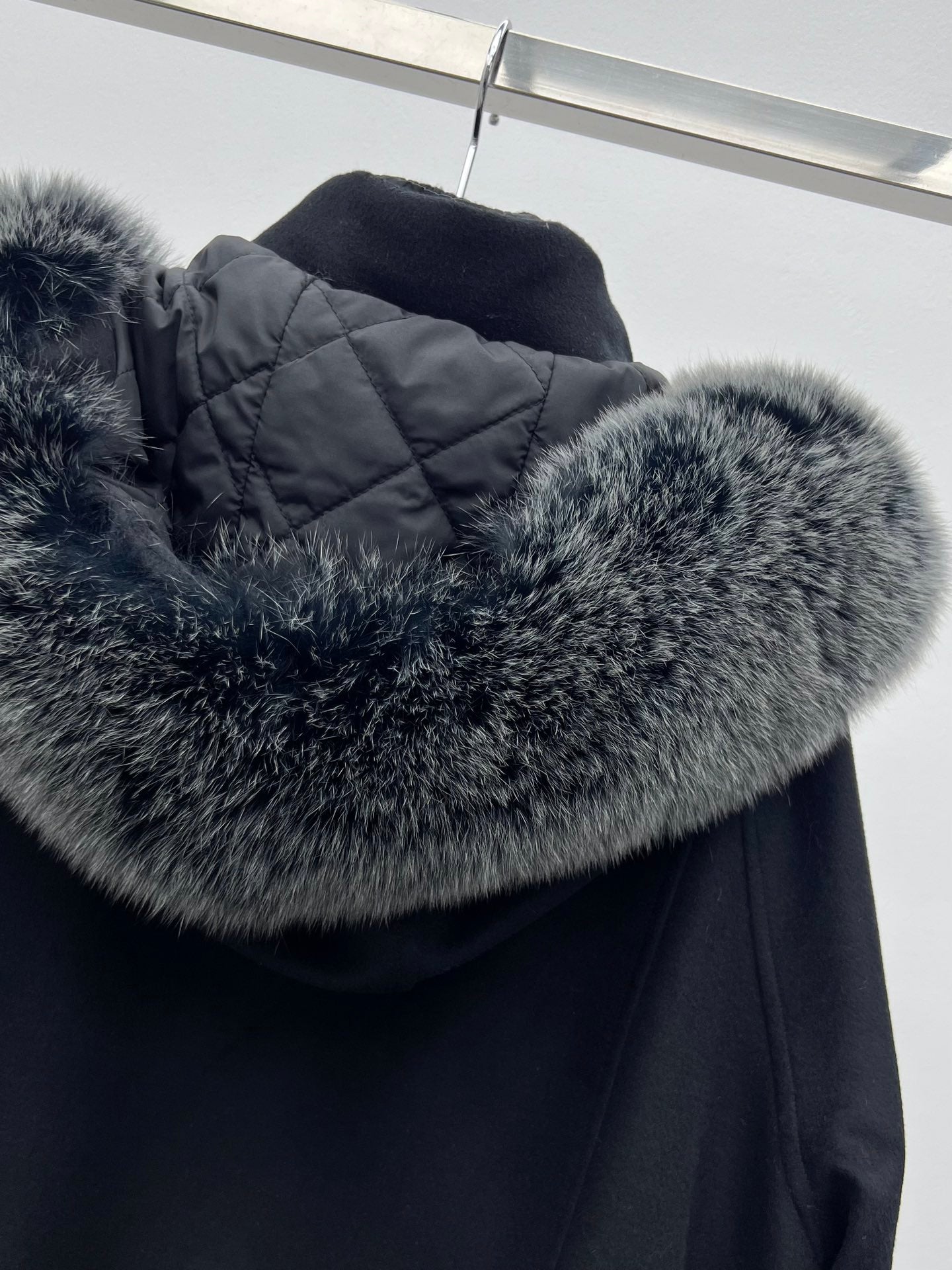 LP 26S FUR-COLLAR KNIT JACKET 473
