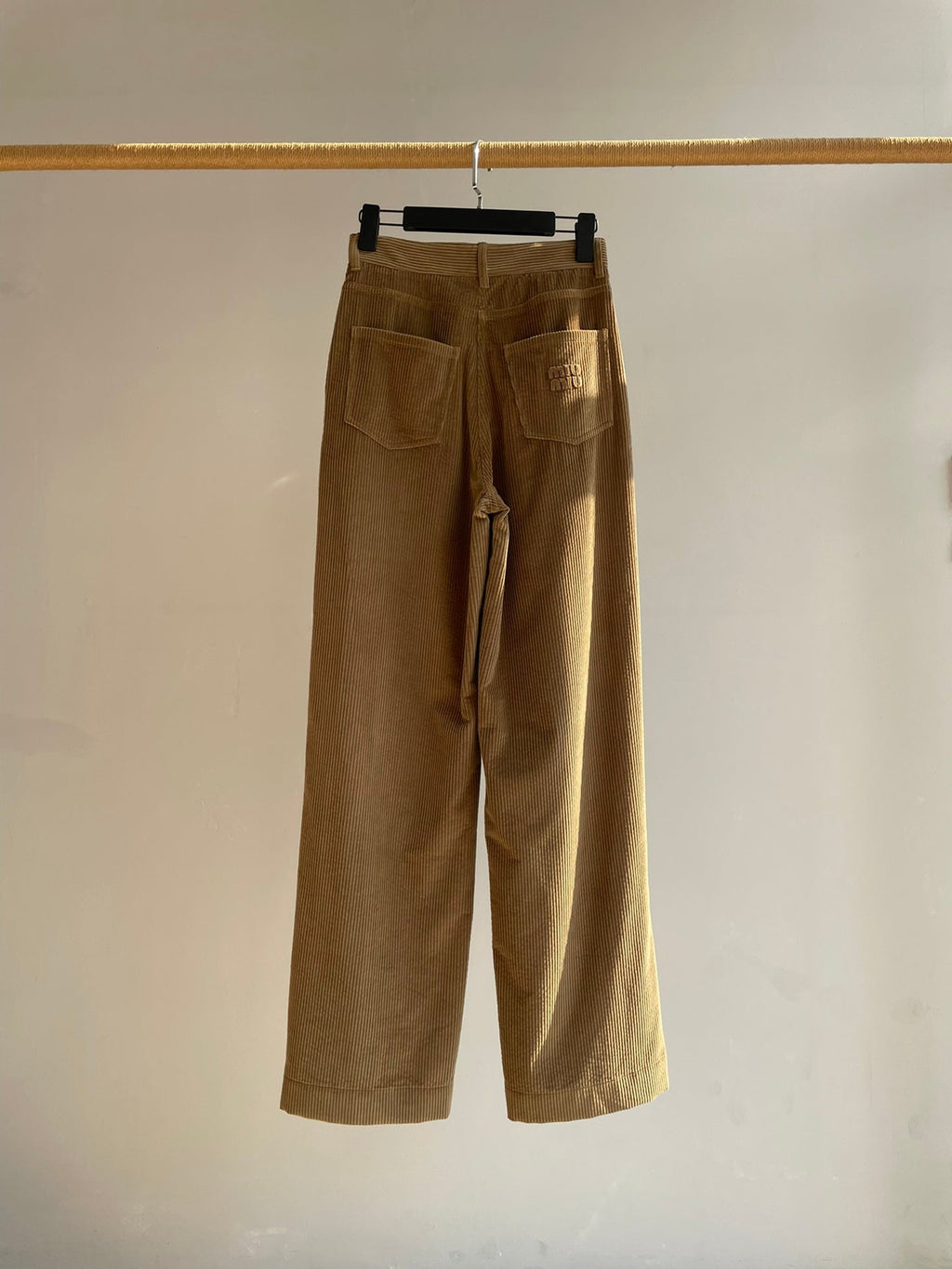 MIUMIU WIDE-LEG PANTS STYLE 671