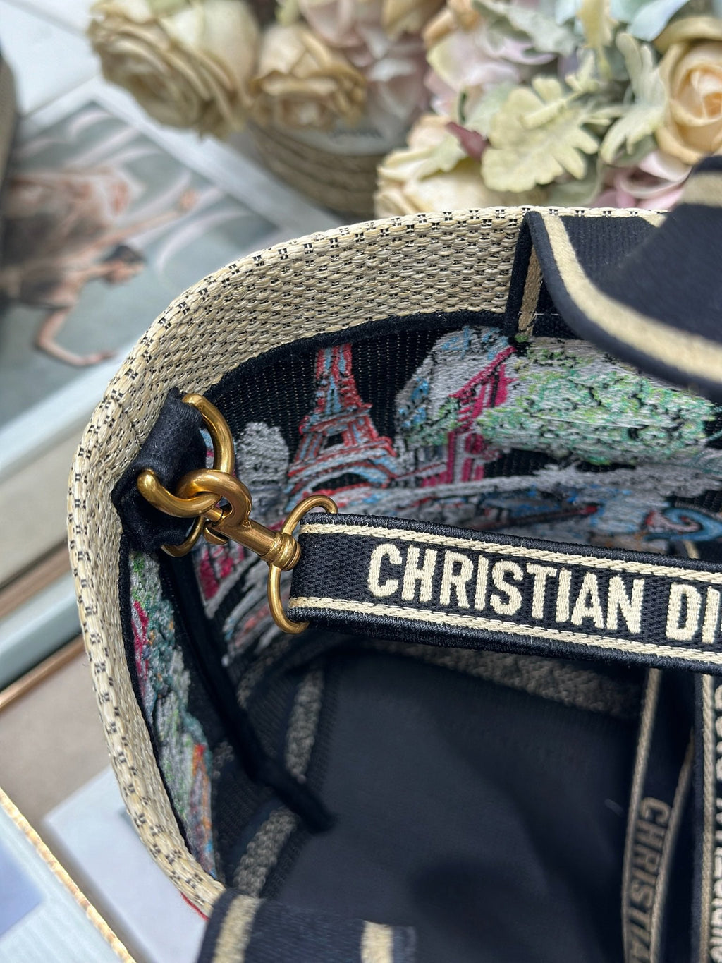DIOR 26S BOOK TOTE BAG 25 IN MUTICOLOR RAFFIA STYLE 1
