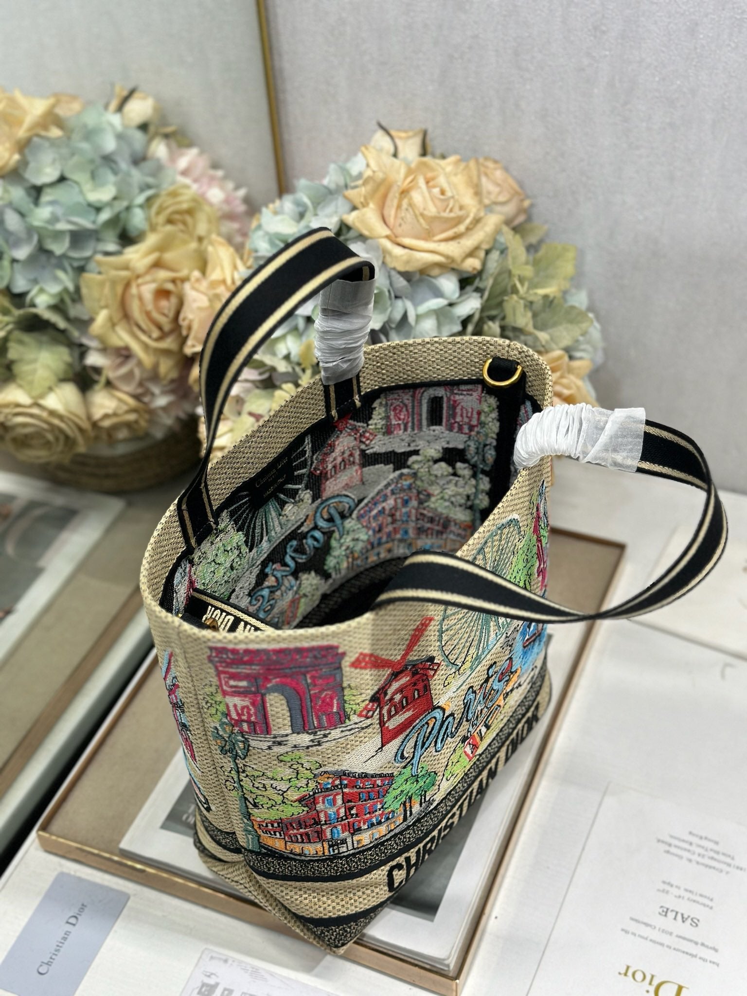 DIOR 26S BOOK TOTE BAG 25 IN MUTICOLOR RAFFIA STYLE 1