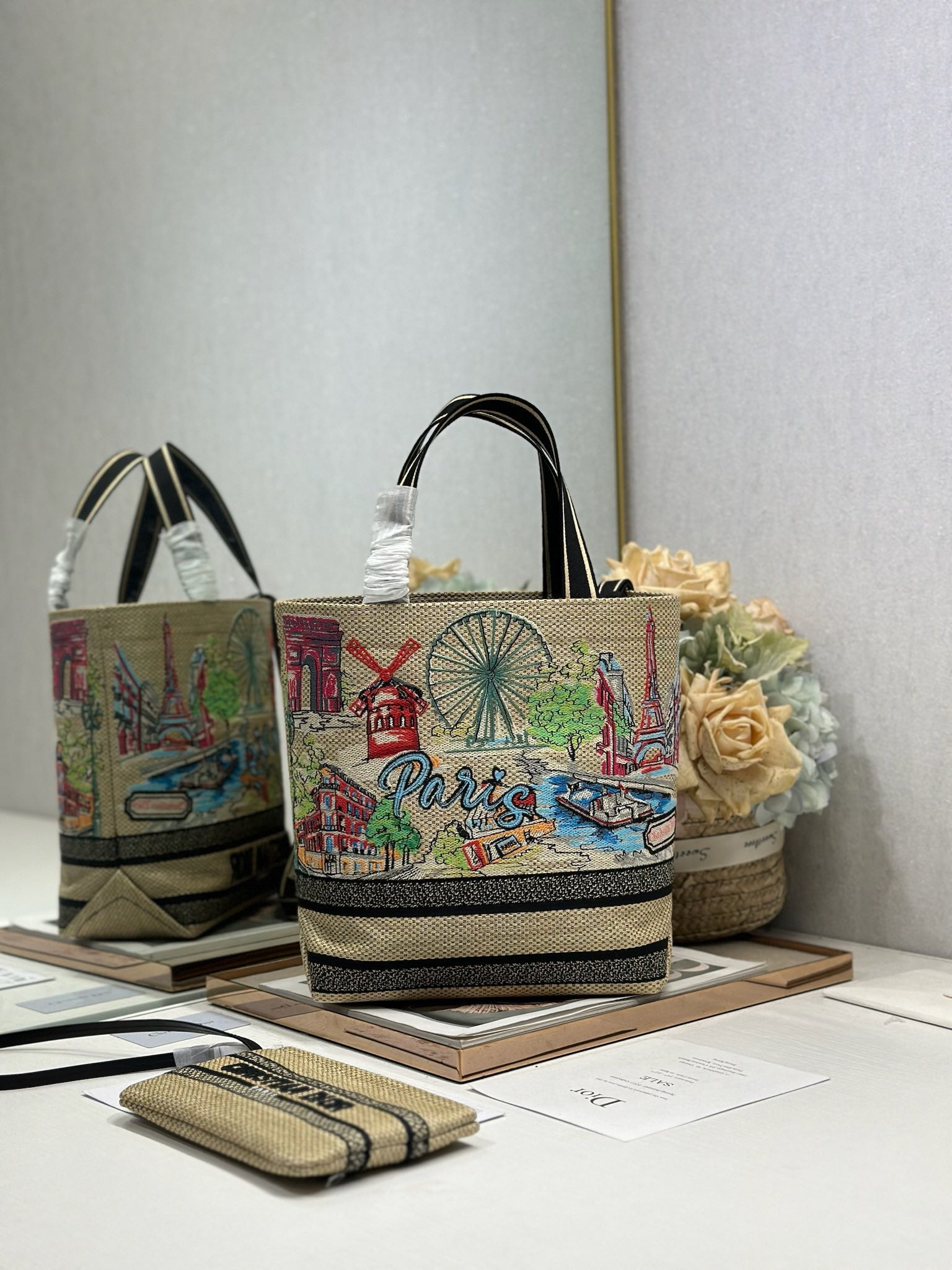 DIOR 26S BOOK TOTE BAG 25 IN MUTICOLOR RAFFIA STYLE 1