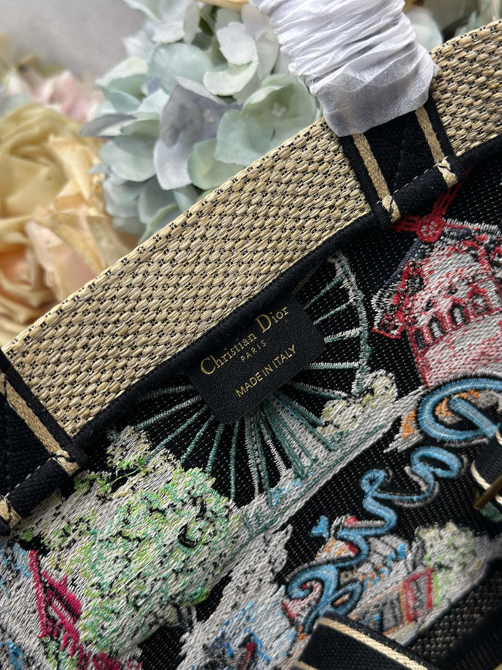 DIOR 26S BOOK TOTE BAG 25 IN MUTICOLOR RAFFIA STYLE 1
