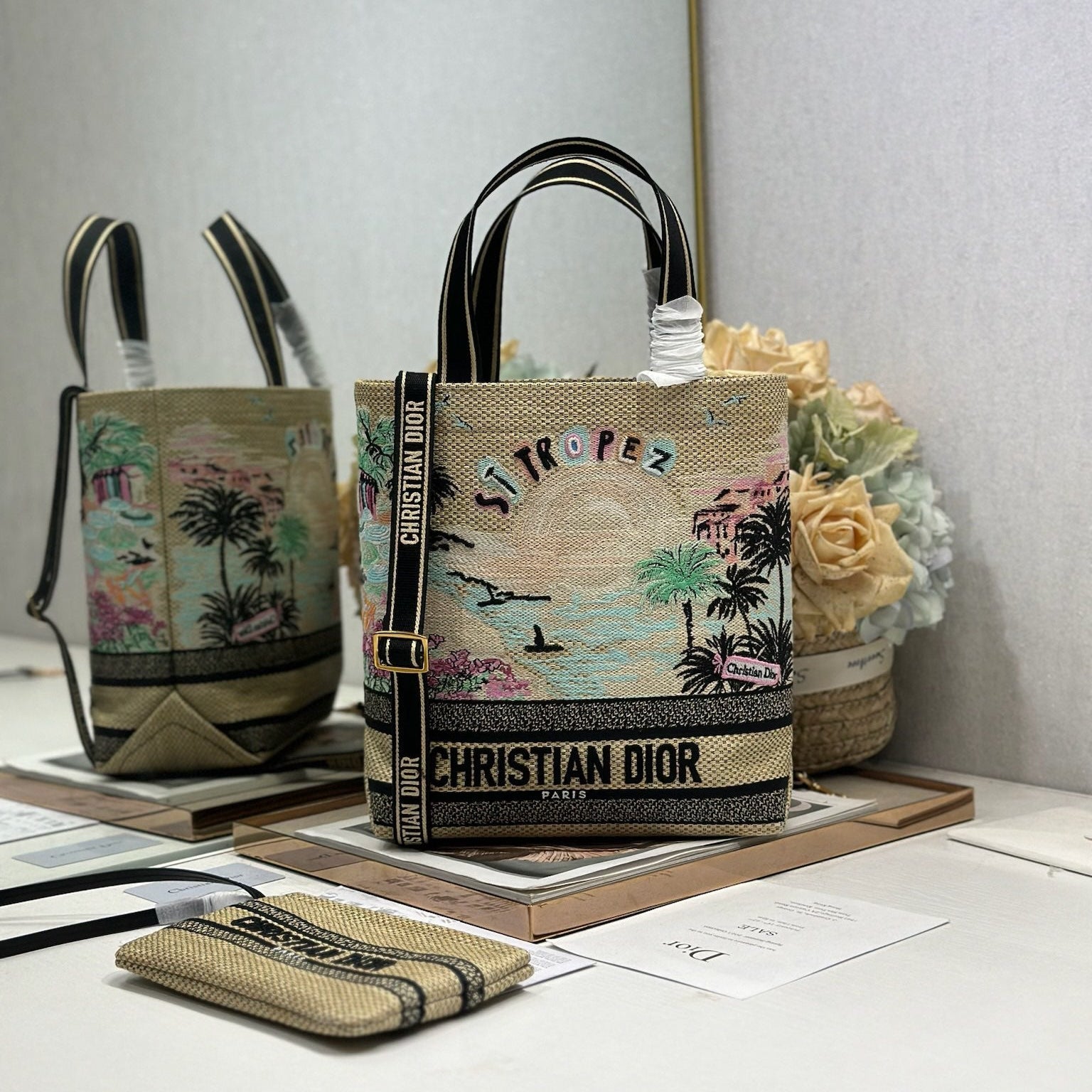 DIOR 26S BOOK TOTE BAG 25 IN MUTICOLOR RAFFIA