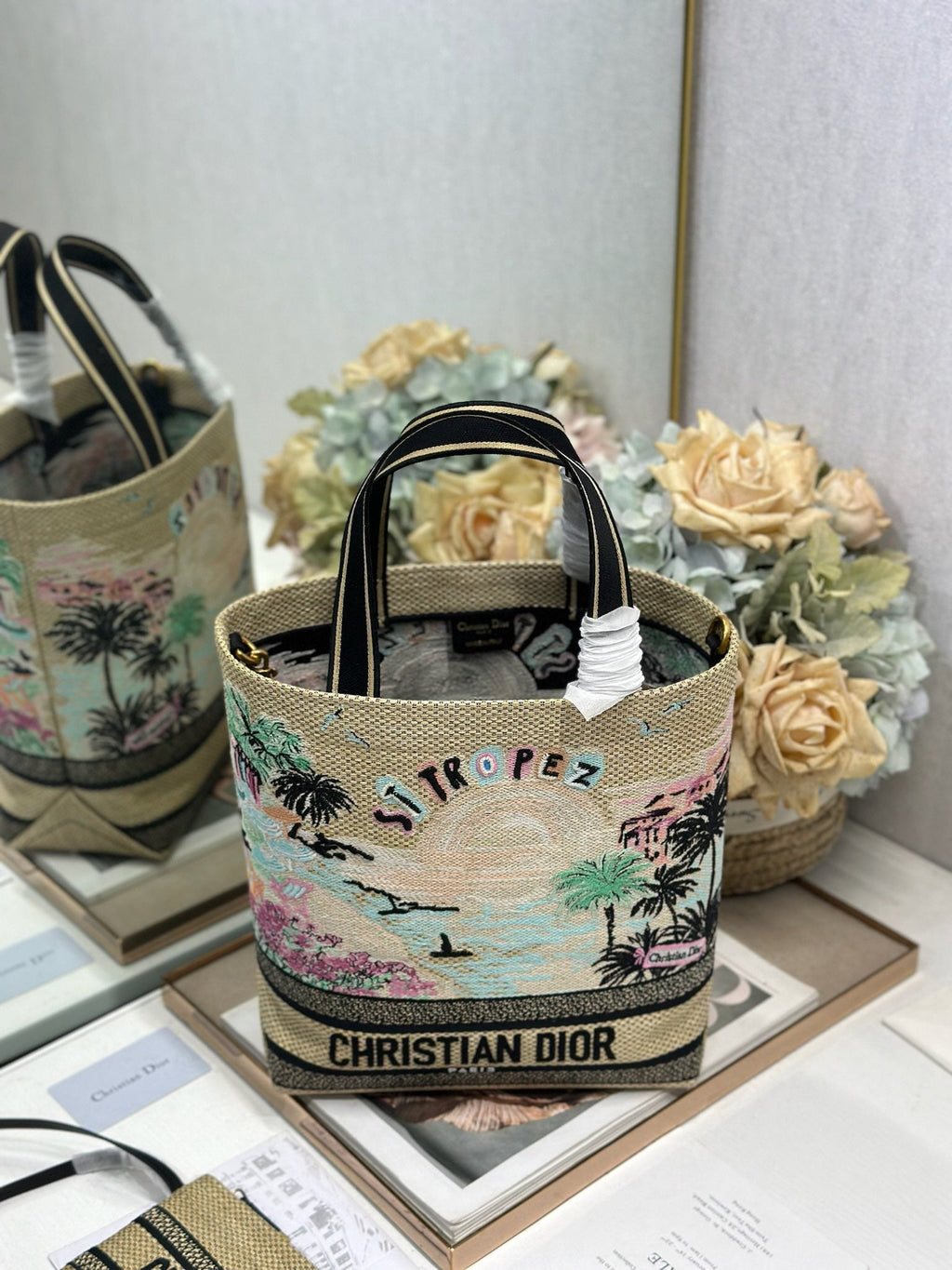 DIOR 26S BOOK TOTE BAG 25 IN MUTICOLOR RAFFIA