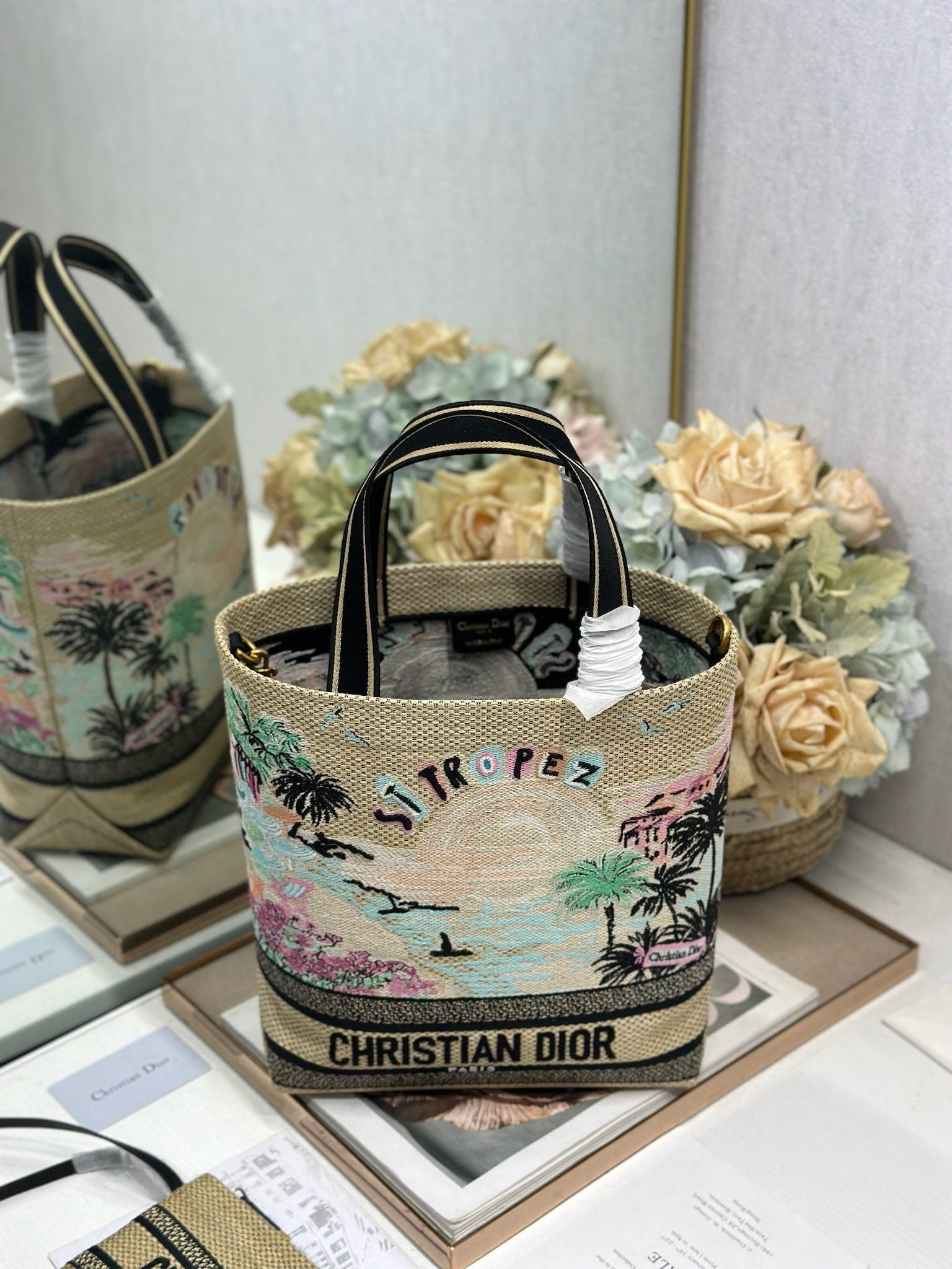 DIOR 26S BOOK TOTE BAG 25 IN MUTICOLOR RAFFIA