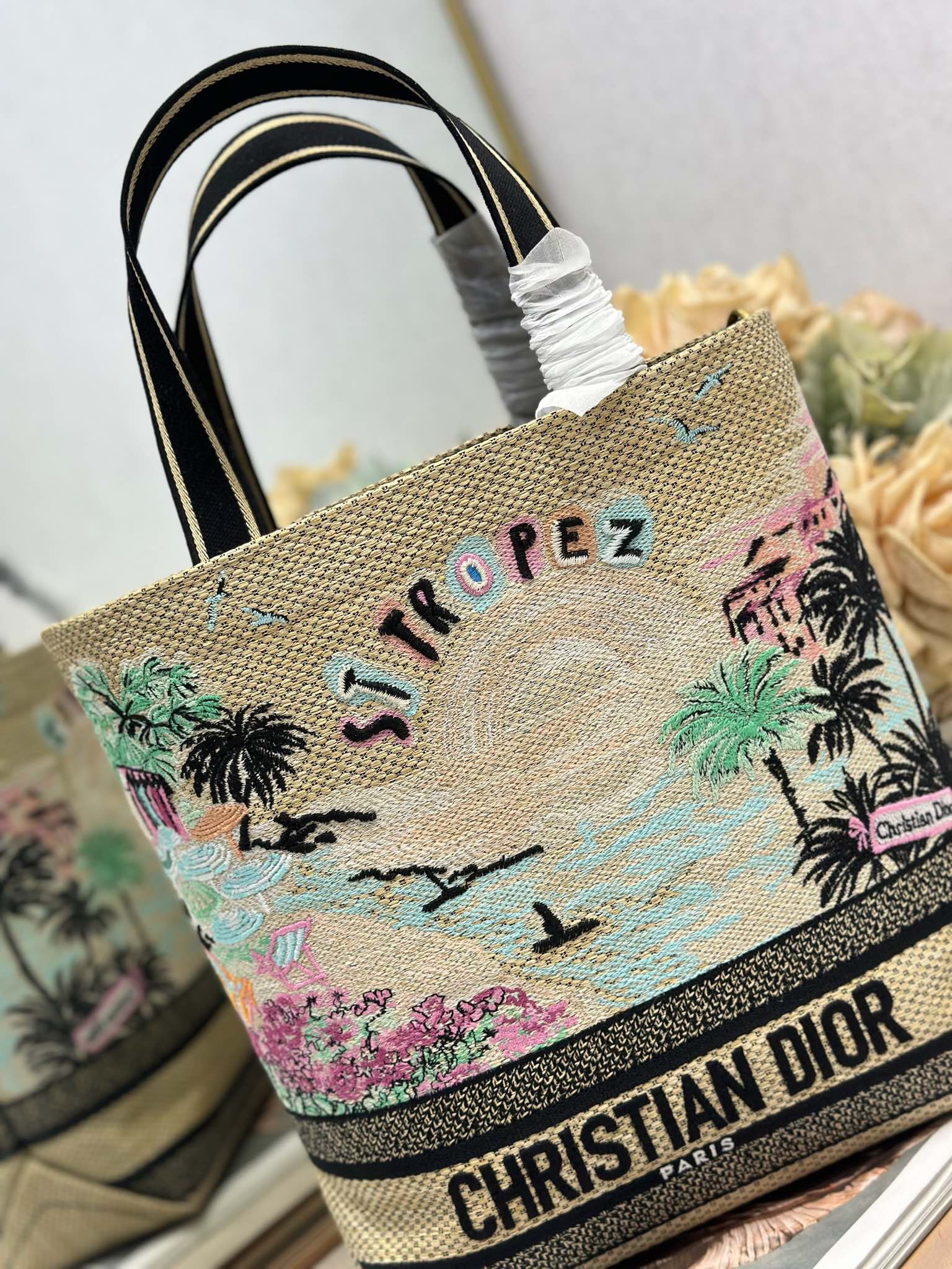 DIOR 26S BOOK TOTE BAG 25 IN MUTICOLOR RAFFIA
