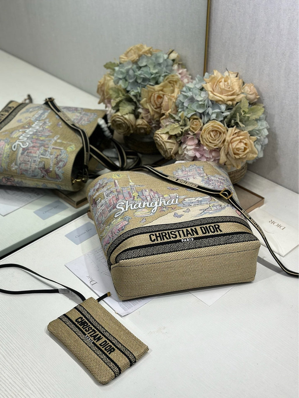 DIOR 26S BOOK TOTE BAG 34 IN MUTICOLOR RAFFIA STYLE 3