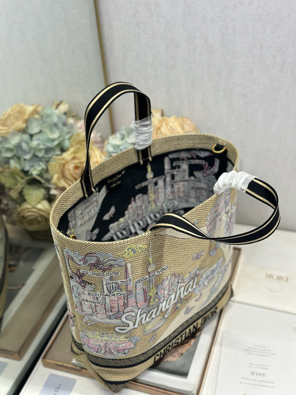 DIOR 26S BOOK TOTE BAG 34 IN MUTICOLOR RAFFIA STYLE 3