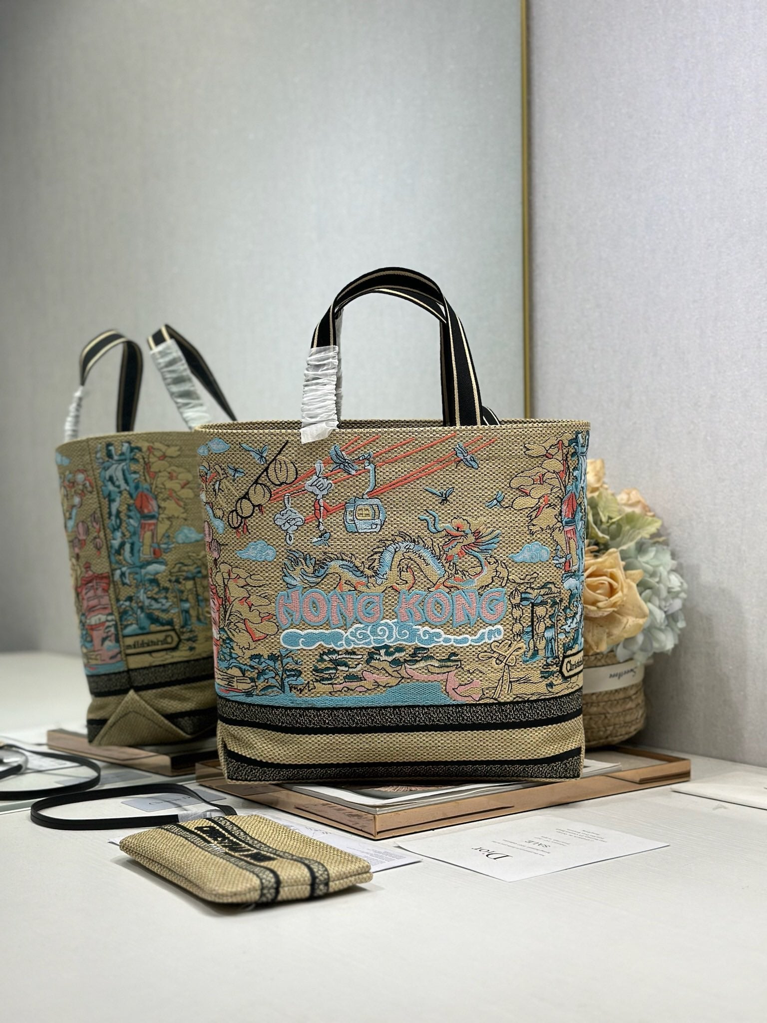 DIOR 26S BOOK TOTE BAG 34 IN MUTICOLOR RAFFIA STYLE 2