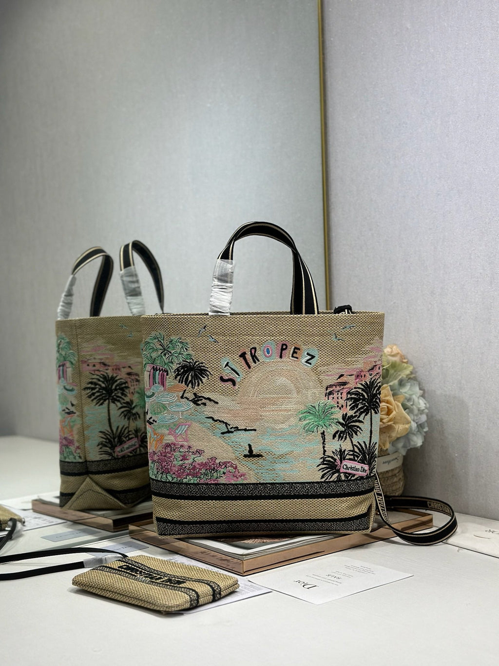 DIOR 26S BOOK TOTE BAG 34 IN MUTICOLOR RAFFIA