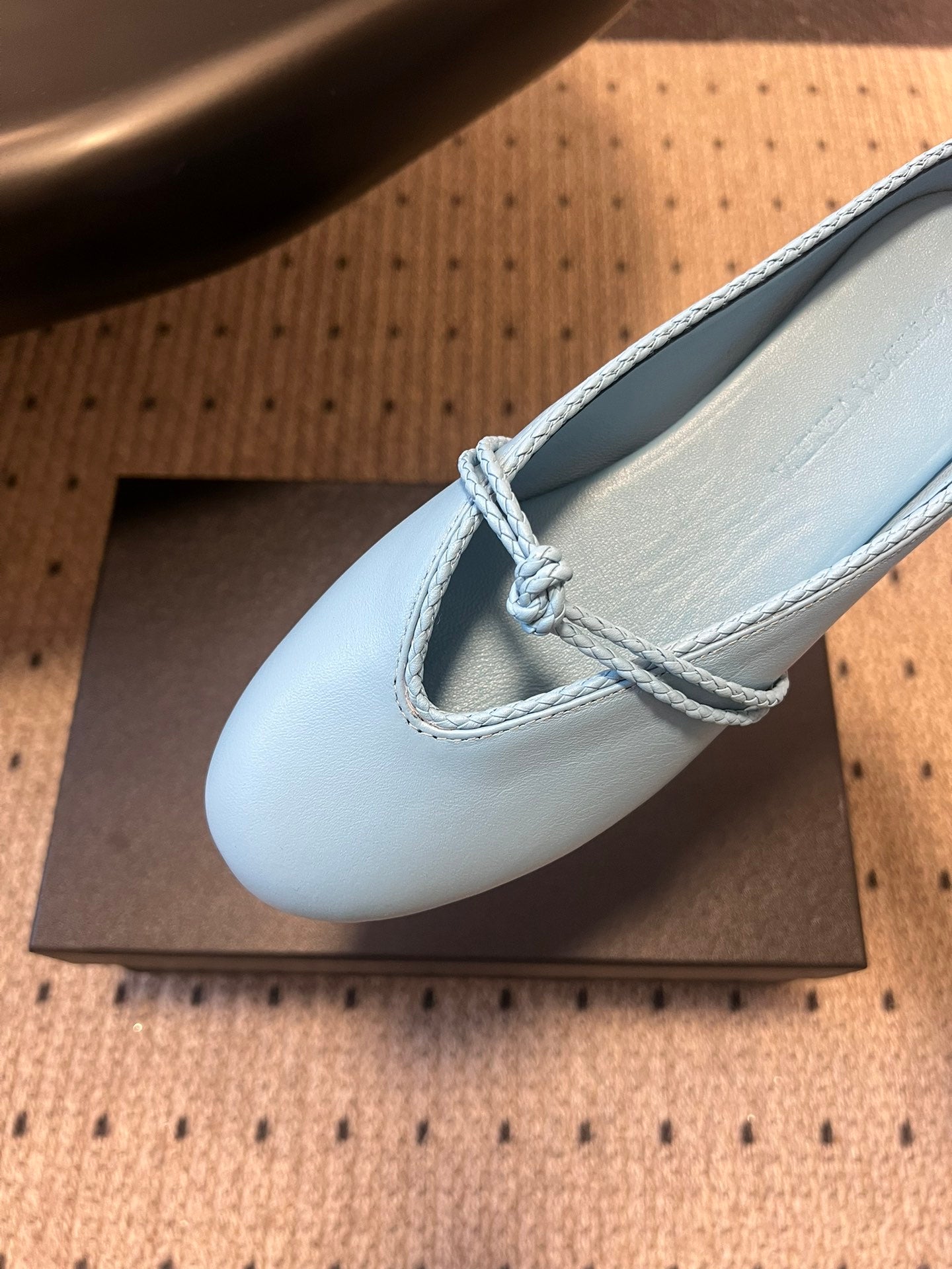 BOTTEGA VENETA 26S FLAT MULES IN BLUE LAMBSKIN