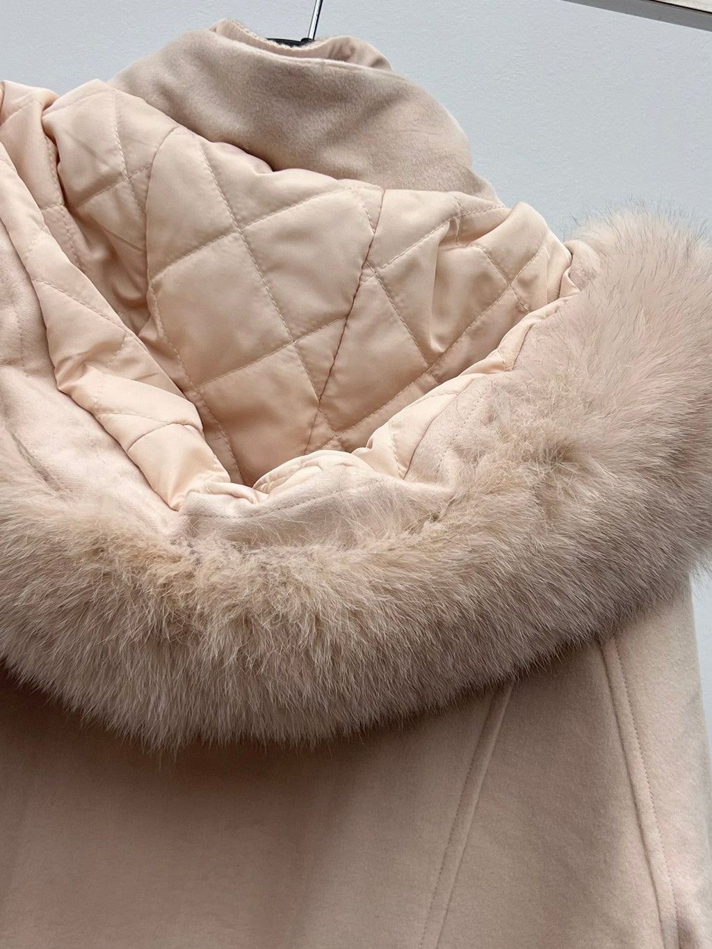 LP 26S FUR-COLLAR KNIT JACKET 470