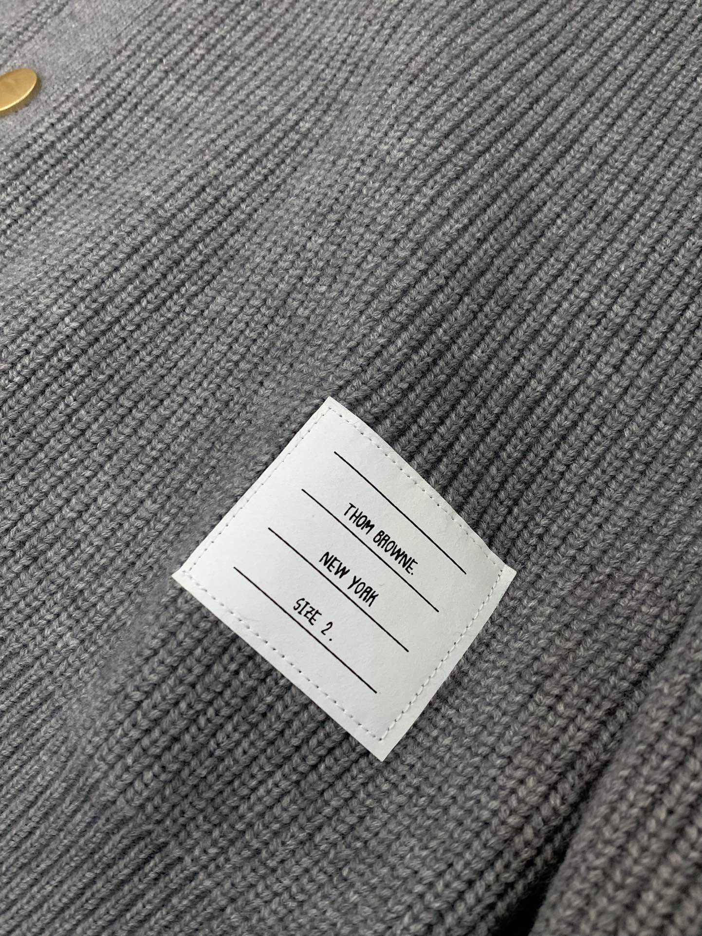 THOM 26S CARDIGAN STYLE 56