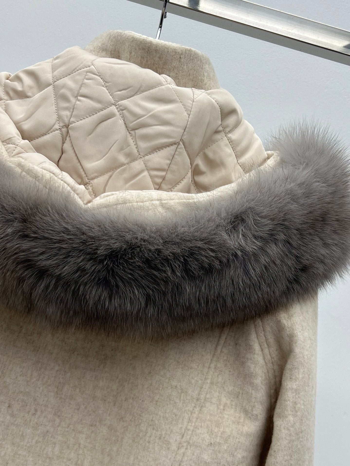 LP 26S FUR-COLLAR KNIT JACKET 471