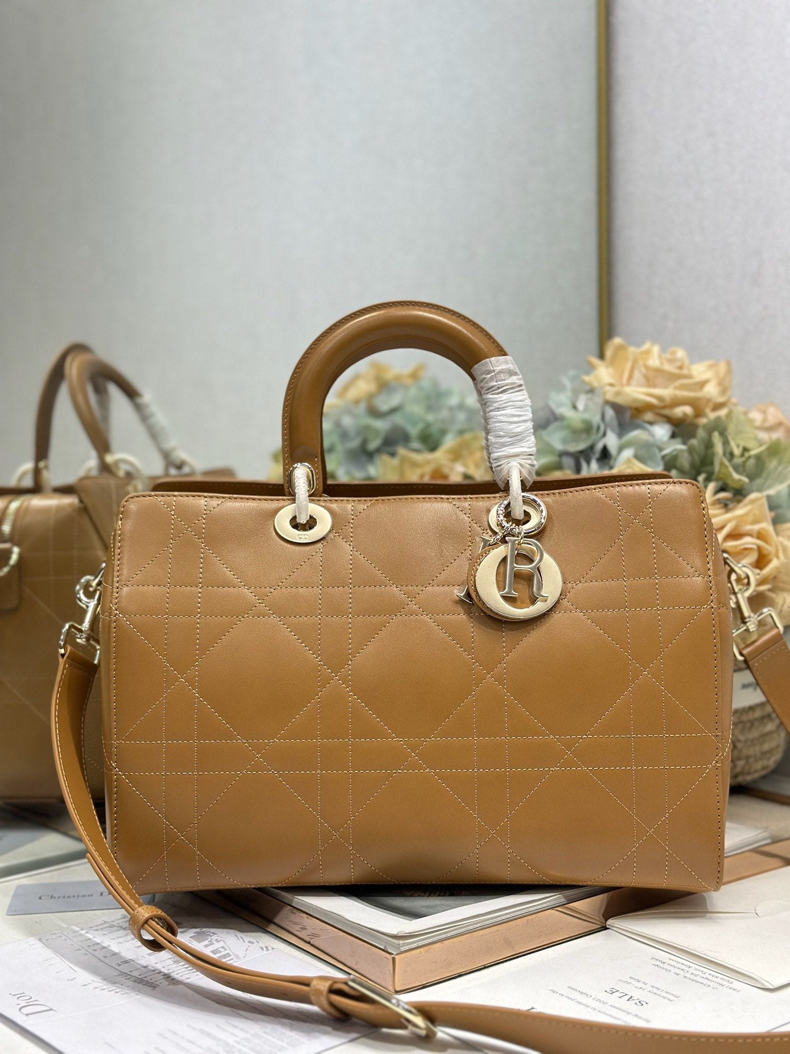 DIOR 26S CANNAGE GRANVILLE BAG 34 IN LIGHT BROWN CALFSKIN