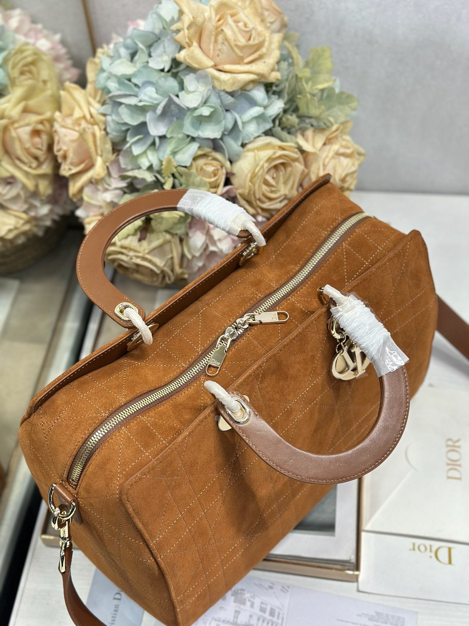 DIOR 26S LADY BAG 34 IN LIGHT BROWN SUEDE