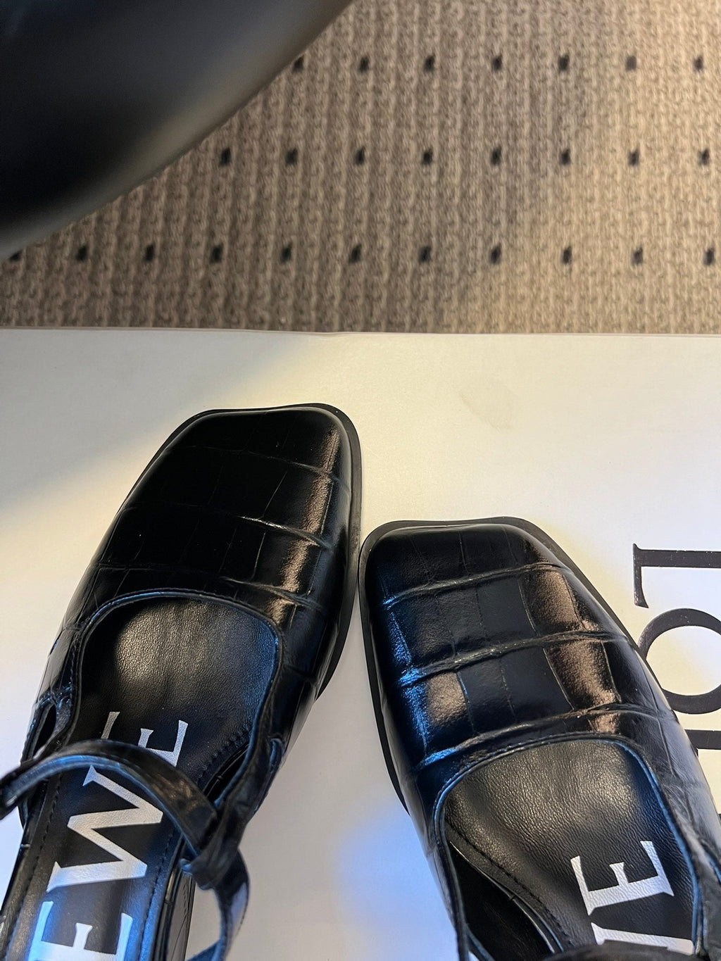 LOEWE 26S ONDA MULE 45MM IN BLACK EMBOSSED CROCODILE CALFSKIN