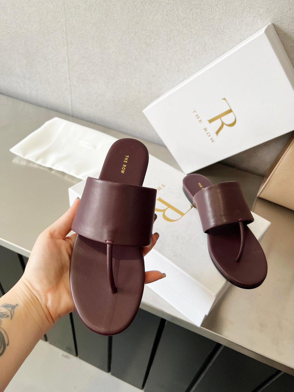 THE ROW 26S FLAT THONG SANDALS IN BURGUNDY RED CALFSKIN