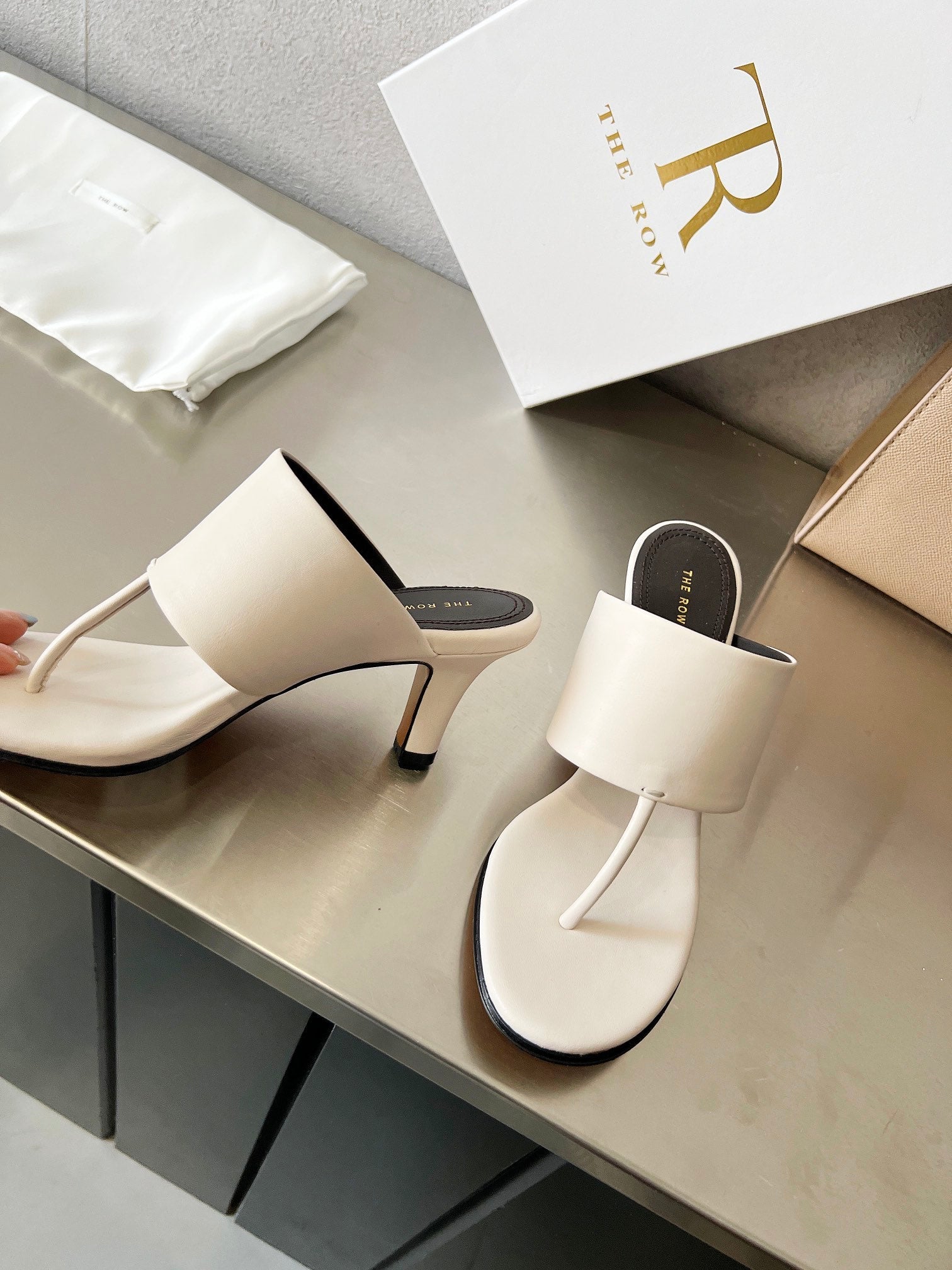 THE ROW 26S HEELED THONG MULES 60MM IN WHITE CALFSKIN