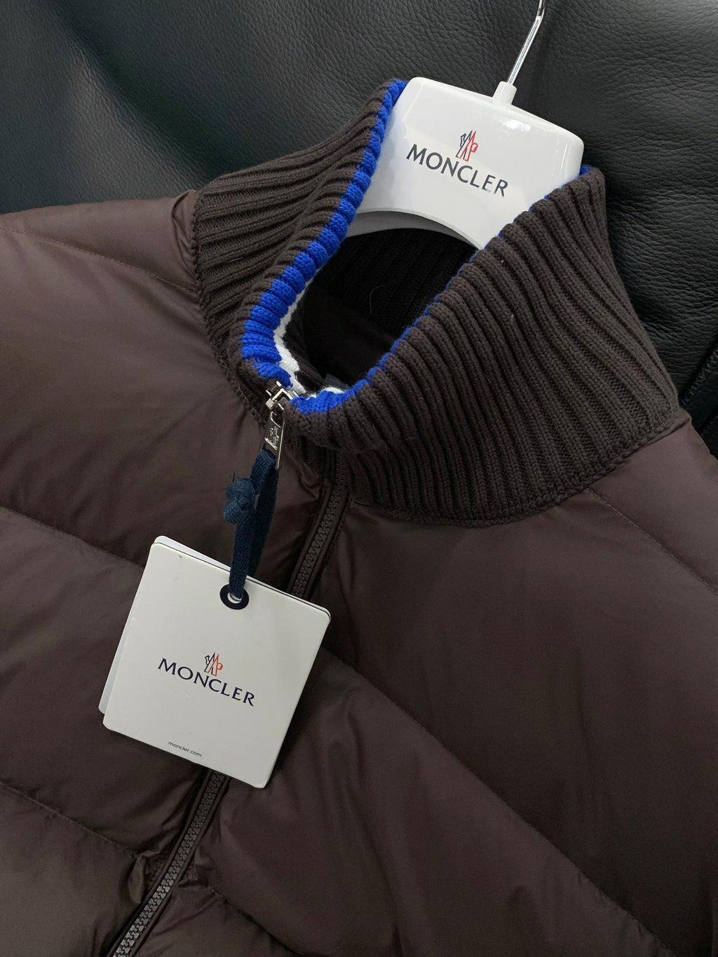 MONCLER 25S DOWN JACKET 302