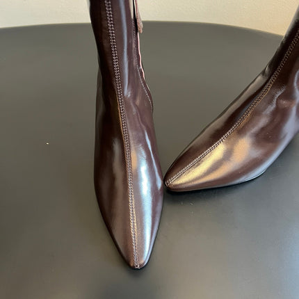 BOTTEGA VENETA 26S POINTED-TOE BOOTS 50 MM IN DARK BROWN CALFSKIN