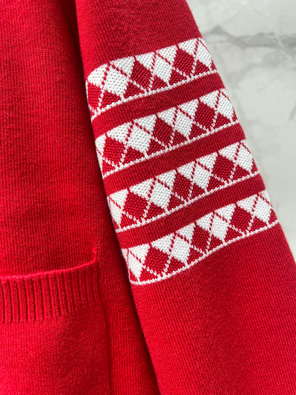 THOM 26S CARDIGAN STYLE 36