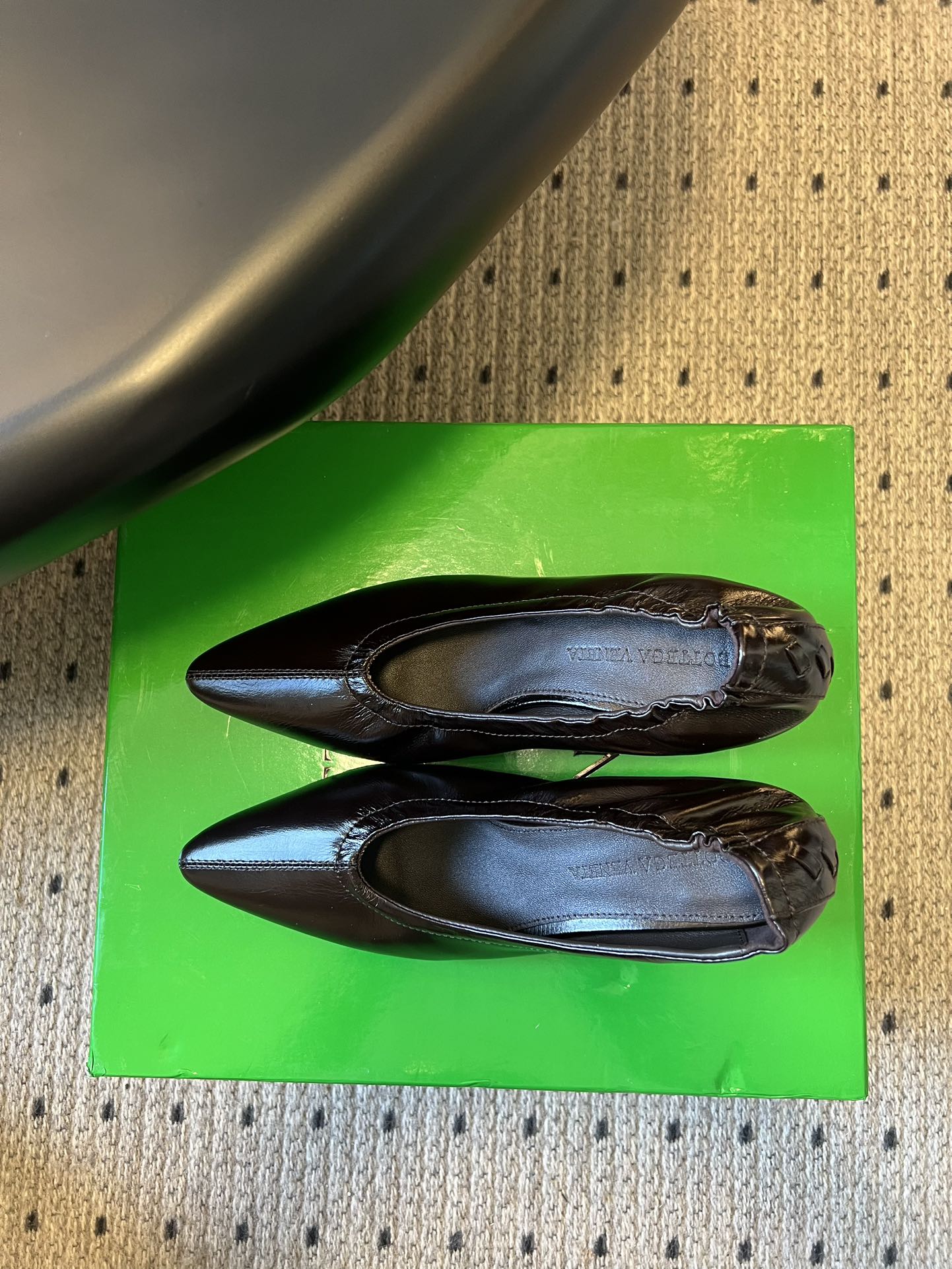 BOTTEGA VENETA 26S HIGH HEELS 40 MM IN DARK BROWN CALFSKIN
