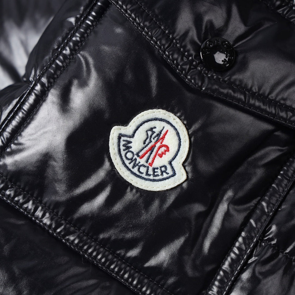 MONCLER 25S SHORT DOWN JACKET 299