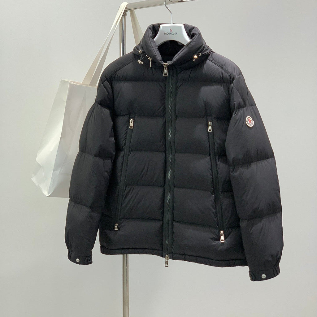 MONCLER 25S PUFFER JACKET 270