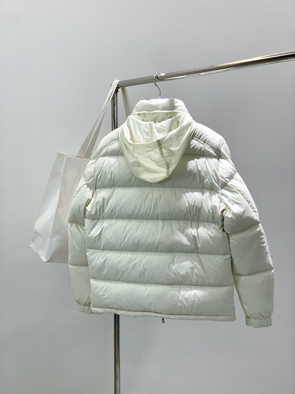MONCLER 25S PUFFER JACKET 271