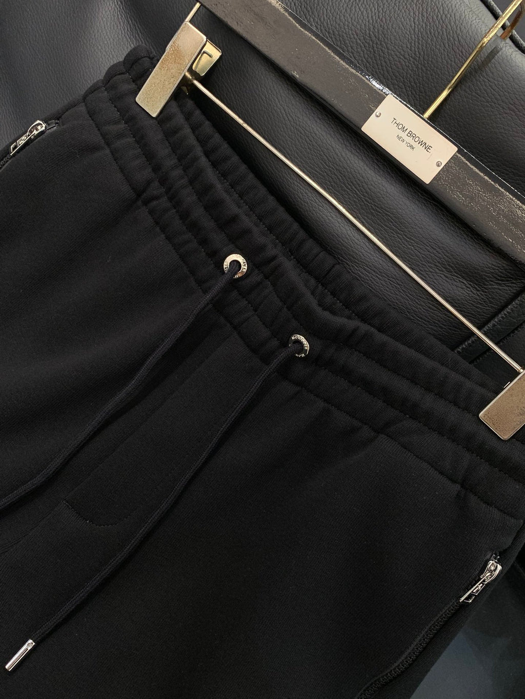 MONCLER 25S PANTS 282