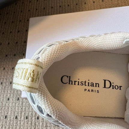 DIOR 26S VIBE SNEAKER 55MM IN DARK GRAY DIOR OBLIQUE LUSENTI EMBROIDERED COTTON AND BEIGE SUEDE