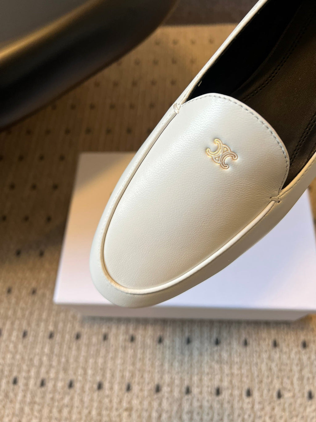 CELINE 26S FLAT LOAFERS IN WHITE LAMBSKIN